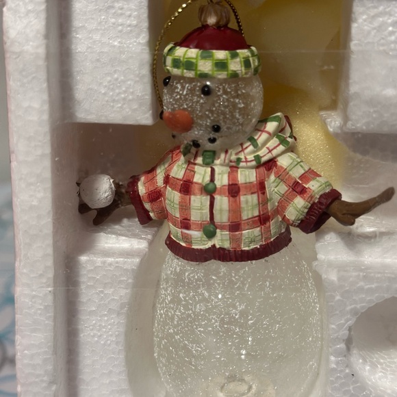 Princess house Festive Snowman Ornament Set - Red, Green, Blue - Picture 4 of 4